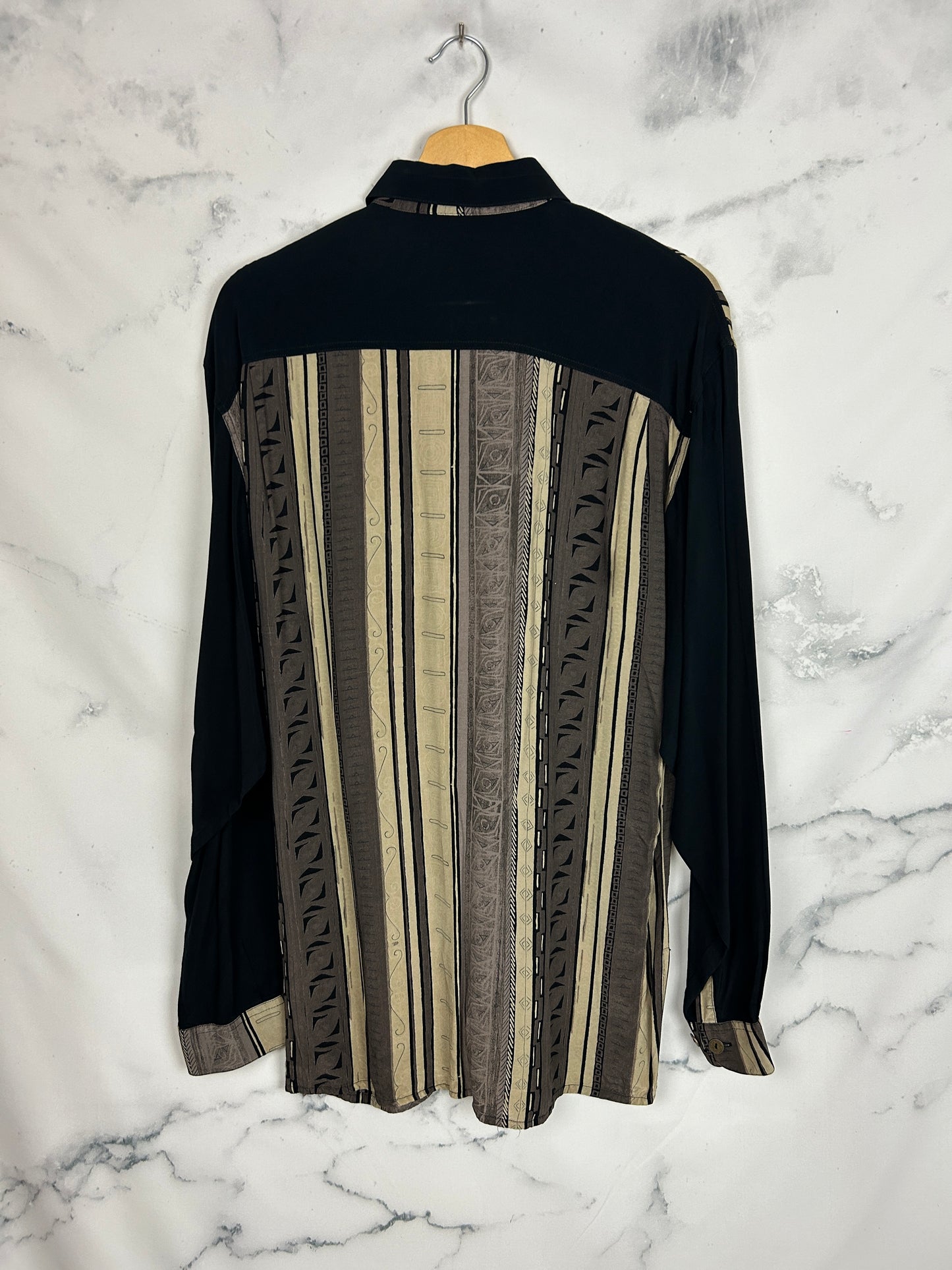 Camisa vintage con estampado vertical