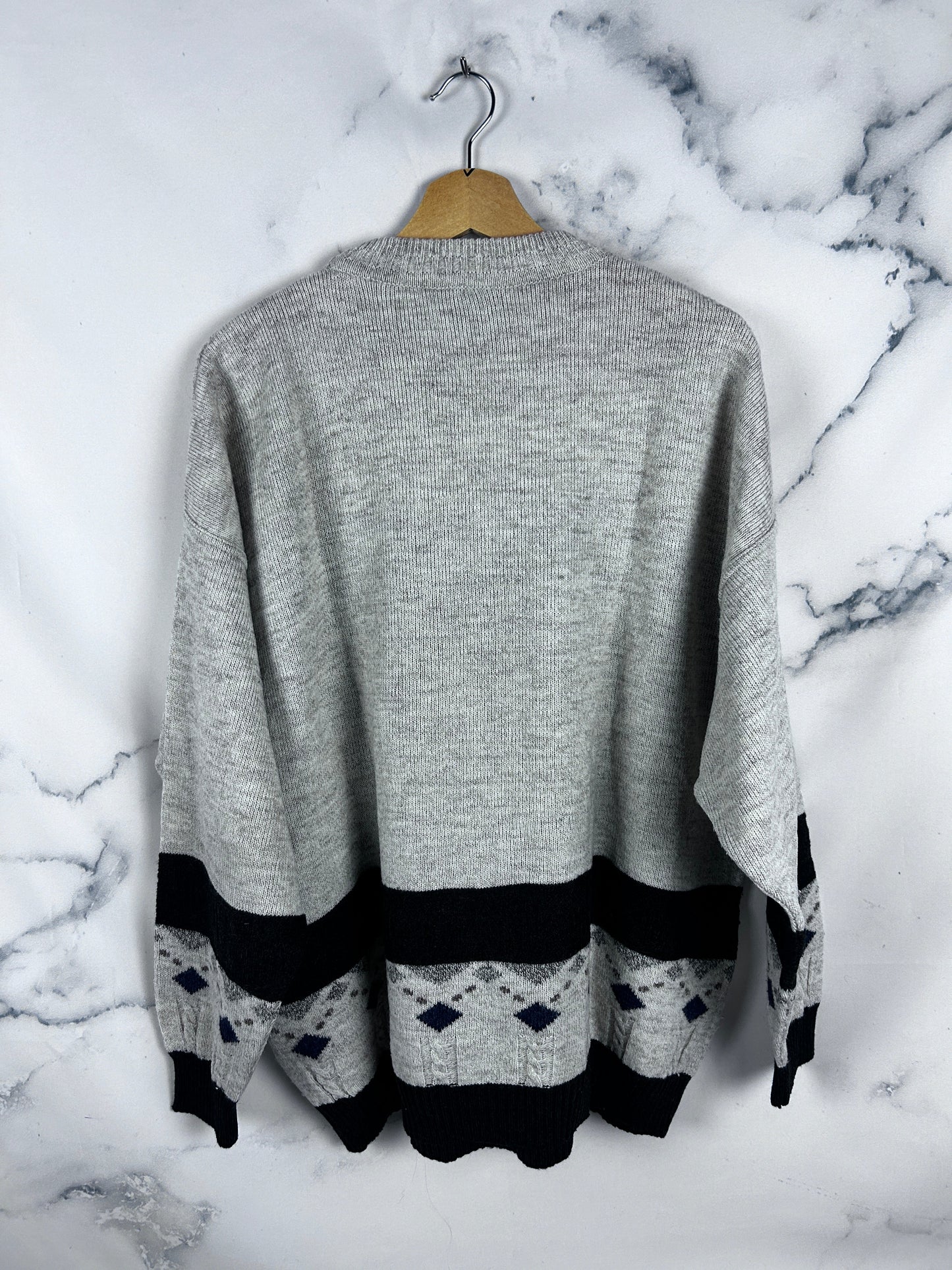 Jersey vintage de punto en color beige con estampado horizontal