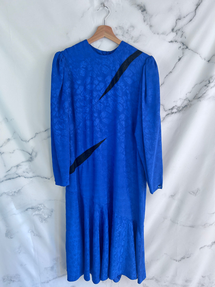 Vestido vintage azul de manga larga