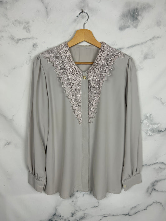 Blusa vintage gris