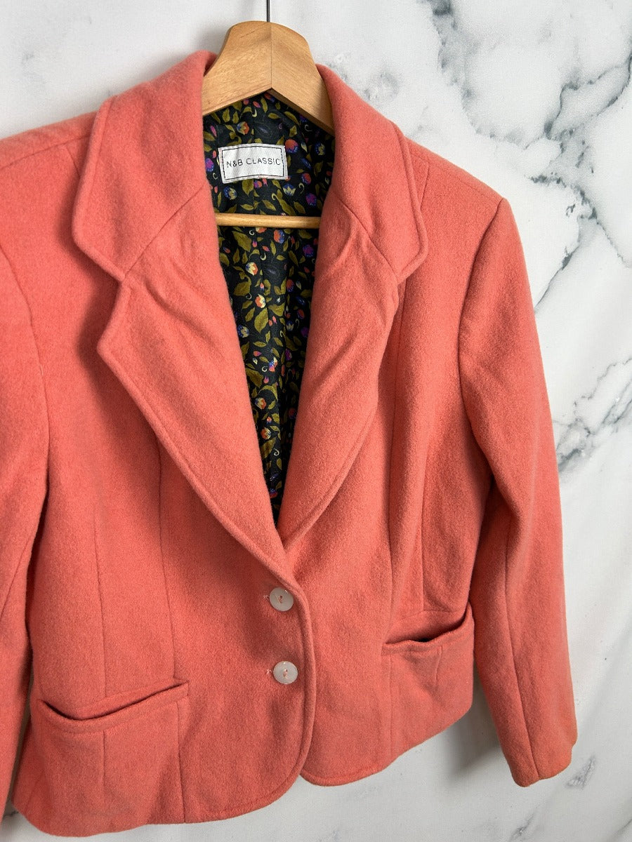 Blazer vintage en color coral con forro interior