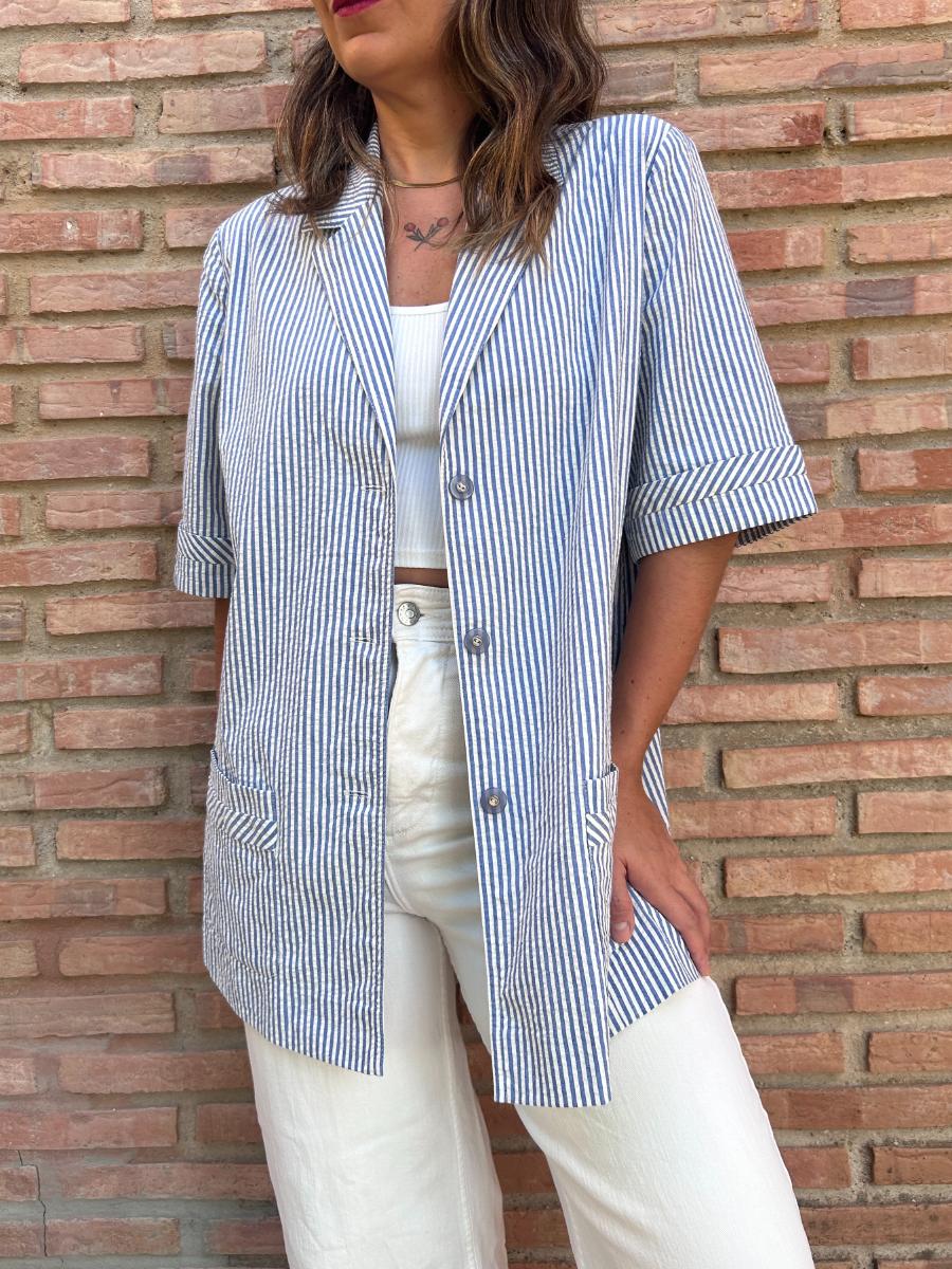 Blazer vintage de manga corta de rayas en celeste y blanco