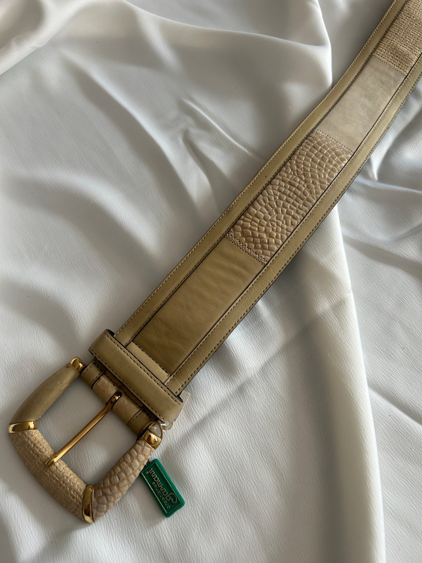 Cinturón de piel vintage