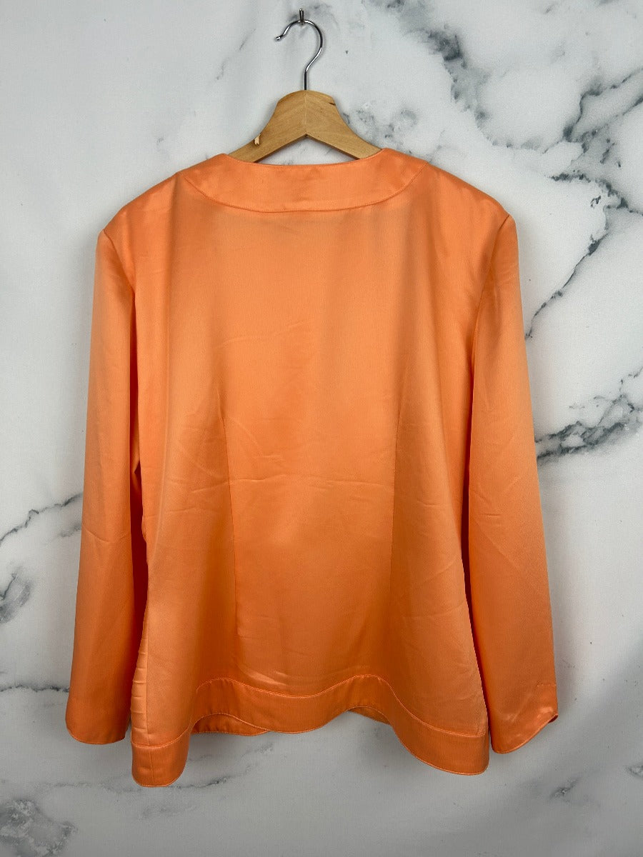 Blusa vintage plisada en color coral