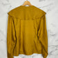 Blusa vintage en color mostaza con cuello bobo