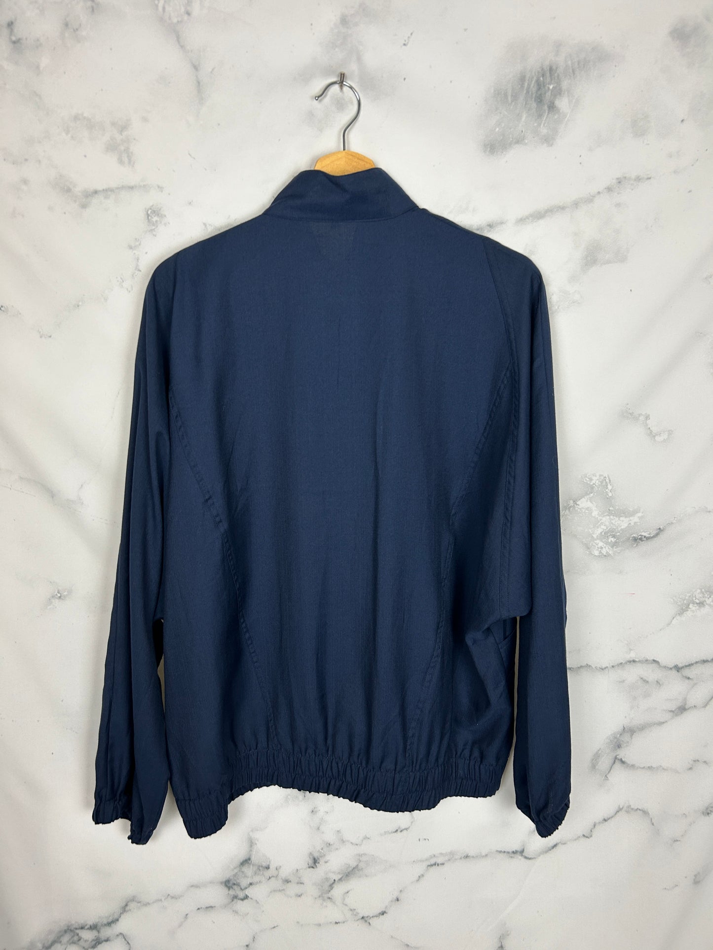 Blusa vintage azul marino con manga de murciélago