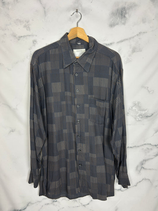 Camisa vintage en color azul marino