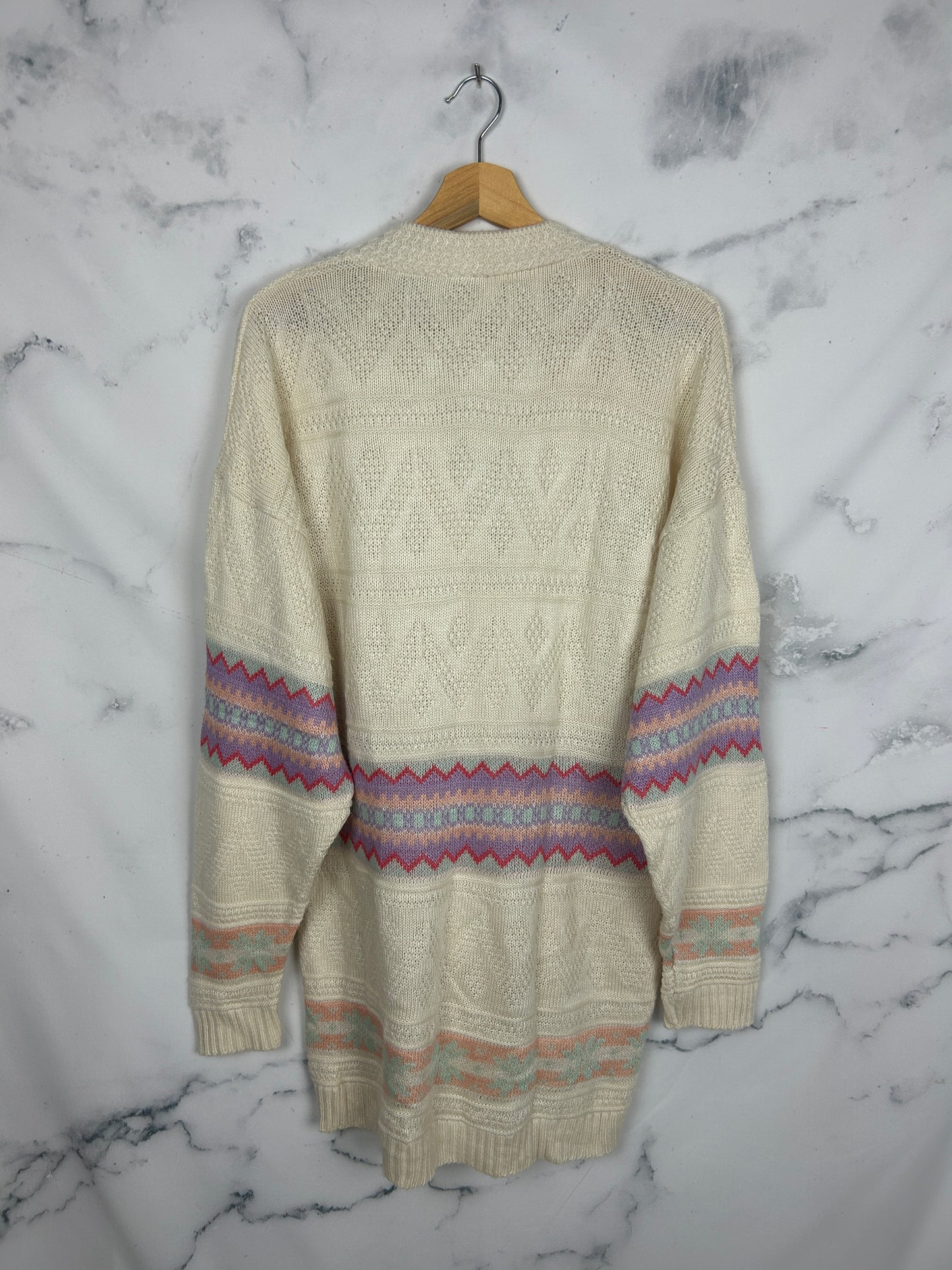 Maxi cárdigan vintage en blanco roto con bonitos botones