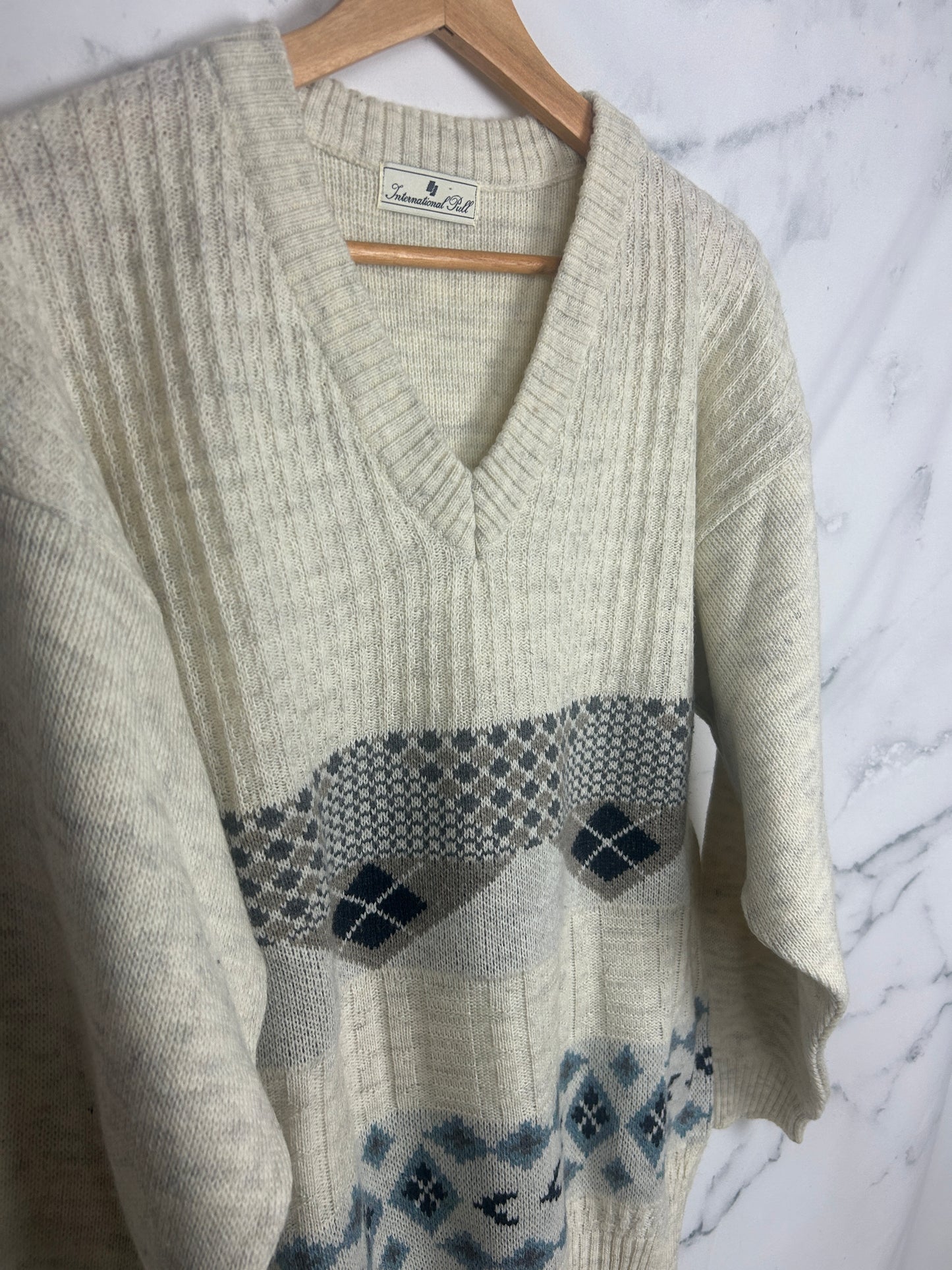 Jersey vintage con cuello de pico