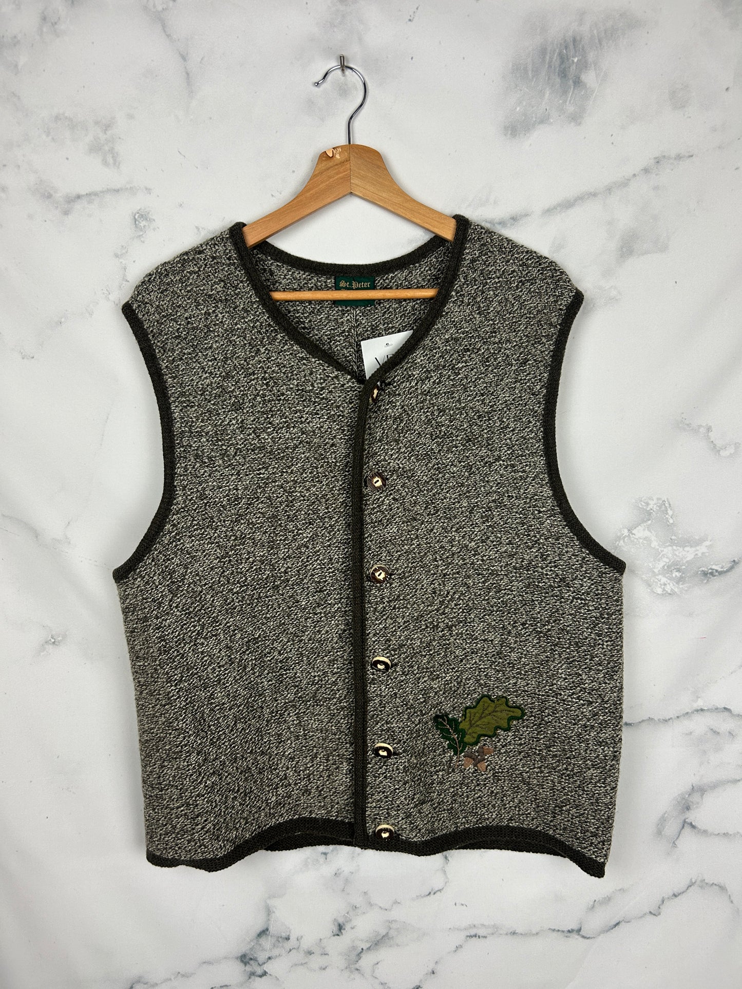 Chaleco vintage austriaco con botones de madera