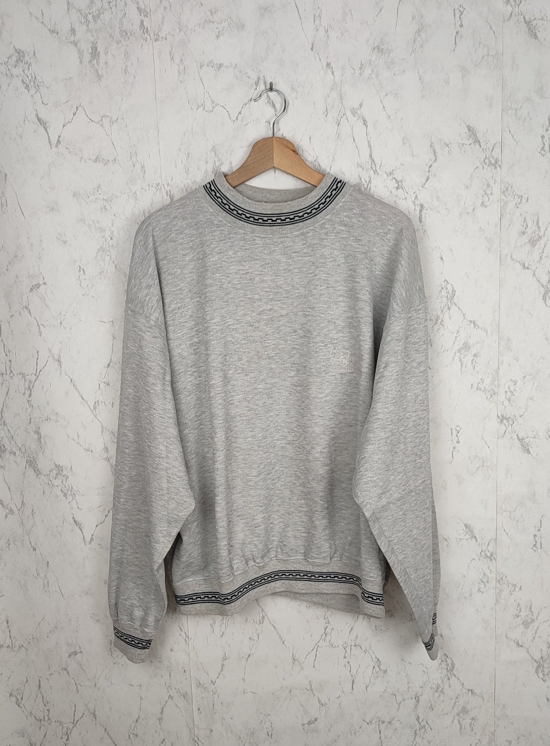 Sudadera vintage gris