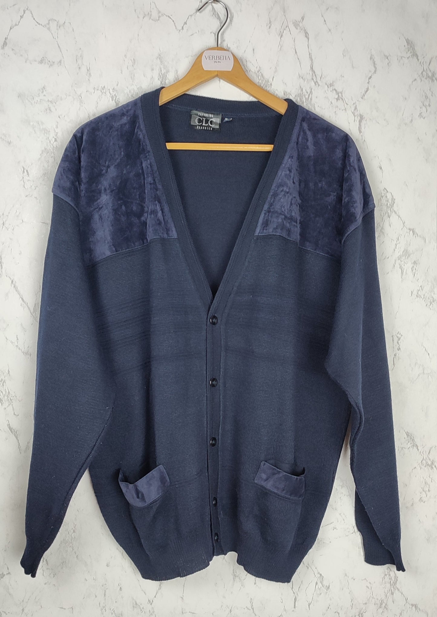 Cardigan en tricot bleu marine